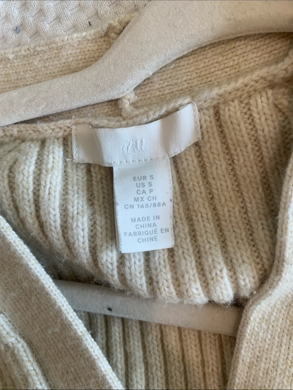 H&M Cream Ribbed Button-Front Cardigan - Picture 3 of 3
